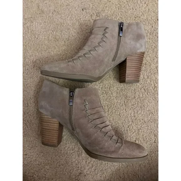 Franco Sarto Women's Destiny Boot Size 8.5 Block Heel Braided Taupe Gray Suede - Picture 4 of 7